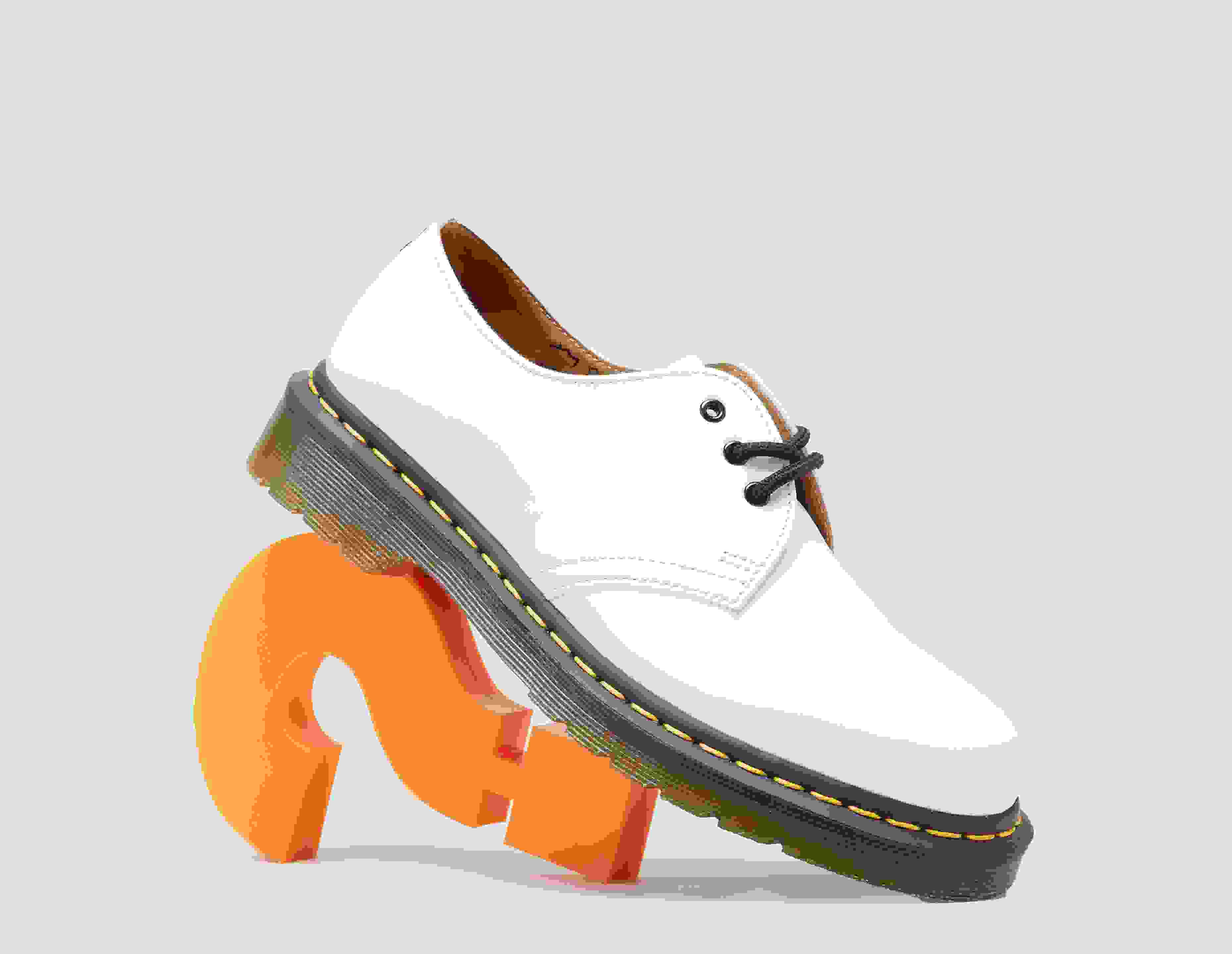 Dr.Martens 1461 3 Eyelets Zip White Womens Shoes